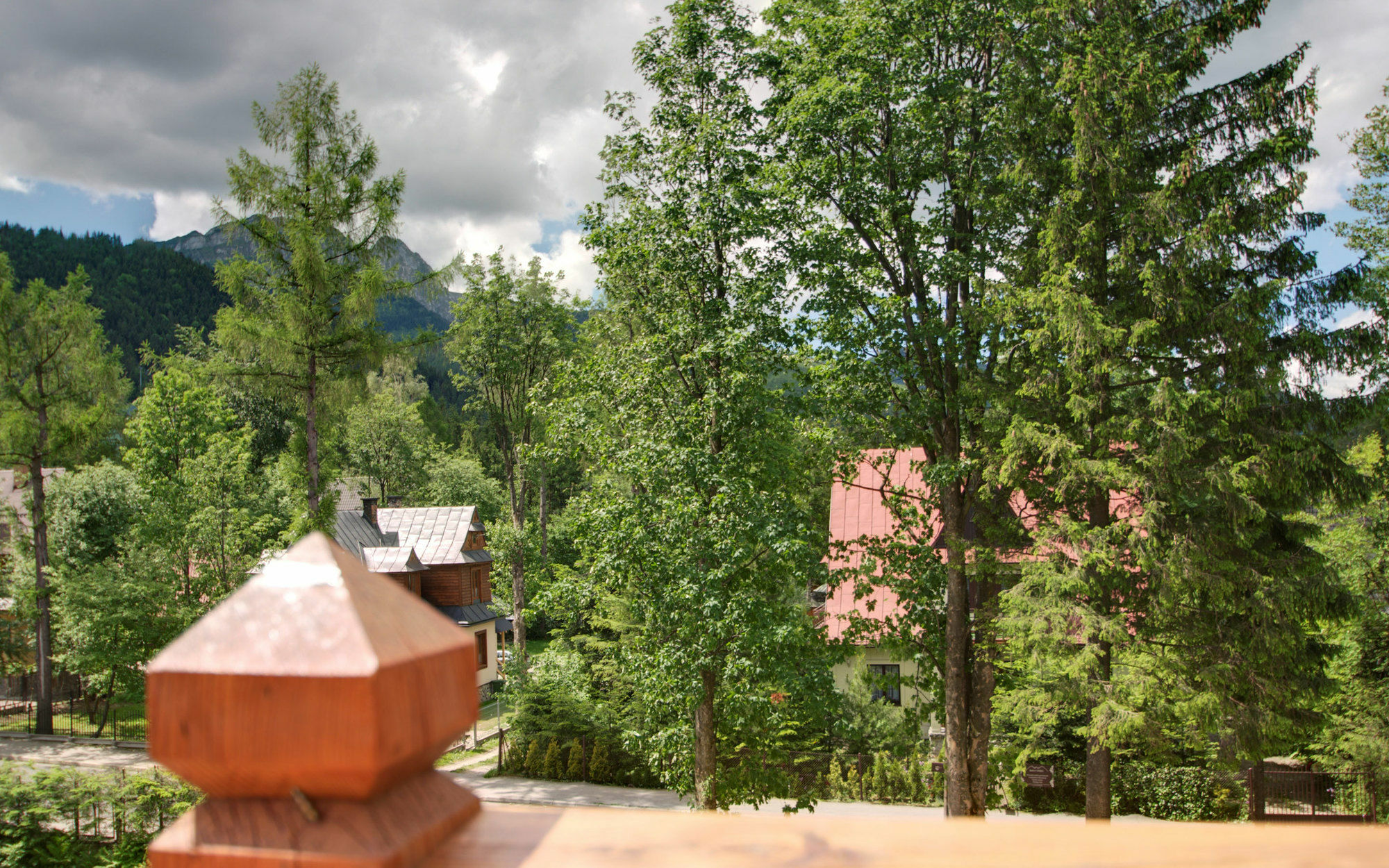 Pokoje Goscinne Swiatlomir Zakopane Esterno foto